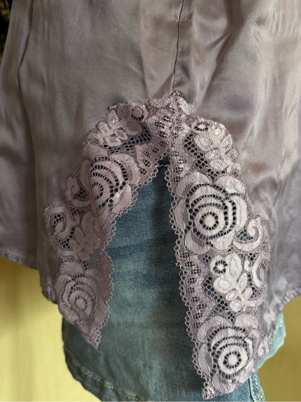 WinterSilks Lavender Satin Shell - Picture 4 of 6
